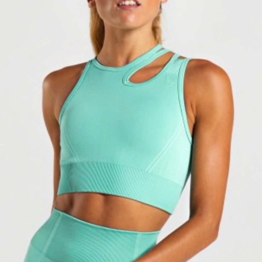 NEW gymshark ultra seamless bra in green, small